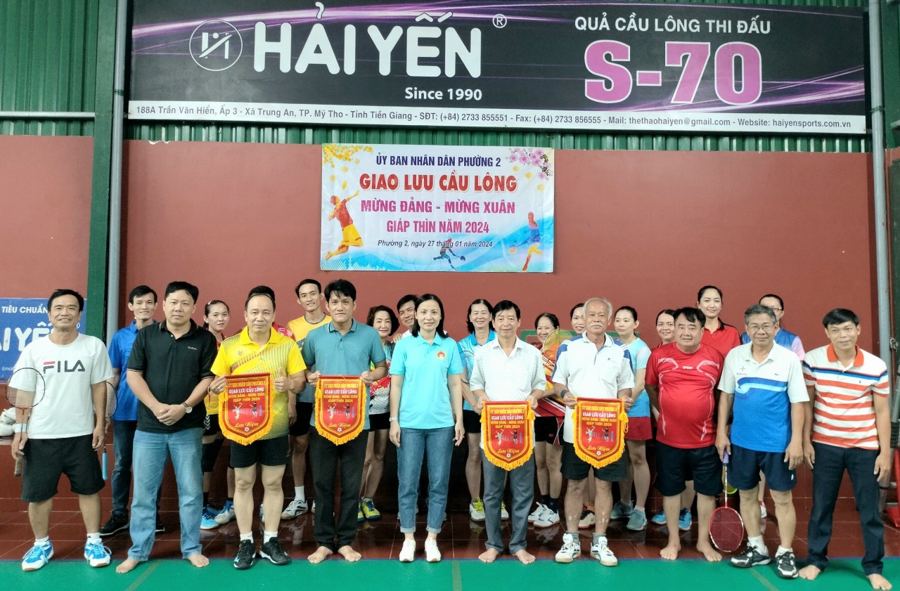 UBND Phường 2 tổ chức giao lưu Cầu lông mừng Đảng - mừng Xuân Giáp Thìn 2024