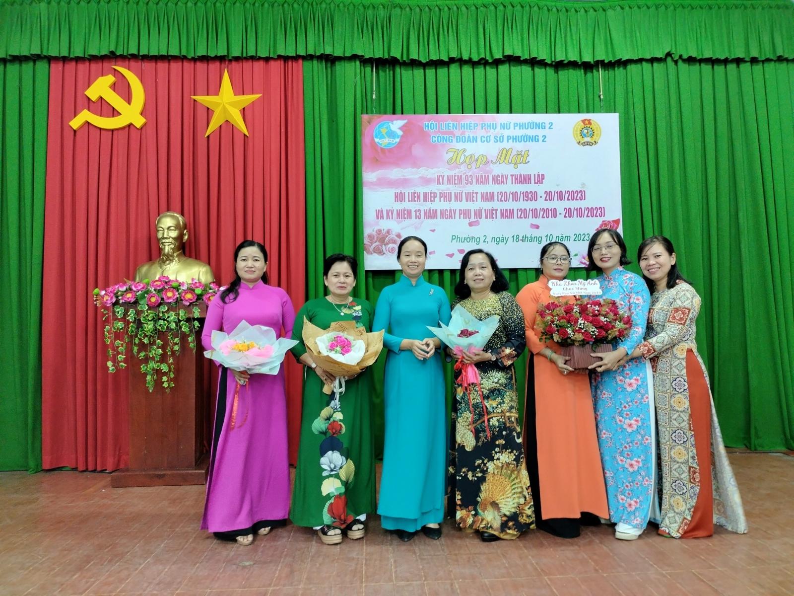 Hội LHPN Phường 2 họp mặt kỷ niệm 93 năm Ngày thành lập Hội Liên hiệp phụ nữ Việt Nam  (20/10/1930 – 20/10/2023) và 13 năm Ngày Phụ Nữ Việt Nam (20/10/2010 -20/10/2023)